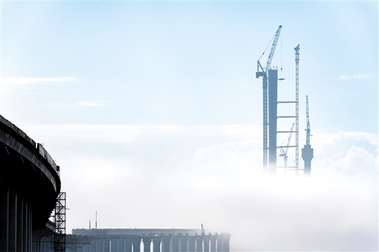 “騰云駕霧”的主塔。