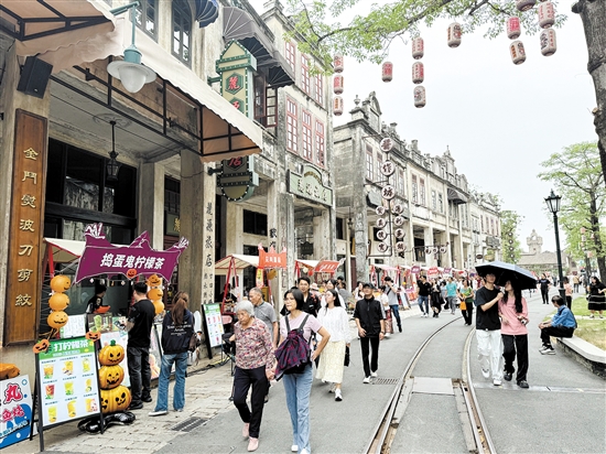 江門智慧旅游項目紛紛上線，助力游客更好地游玩。圖為開平赤坎華僑古鎮(zhèn)。
