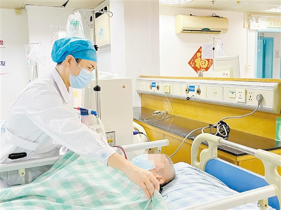 透析患者在冬天最需要的是保暖。