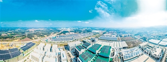 智能家電產(chǎn)業(yè)已成為蓬江區(qū)“3+2”產(chǎn)業(yè)體系中的主導(dǎo)產(chǎn)業(yè)，吸引上下游企業(yè)集聚發(fā)展。圖為蓬江產(chǎn)業(yè)園。劉淑君