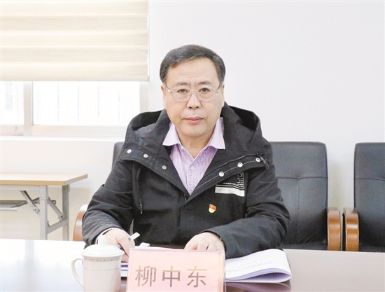 廣州華立學(xué)院馬克思主義學(xué)院（江門校區(qū)）教授柳中東