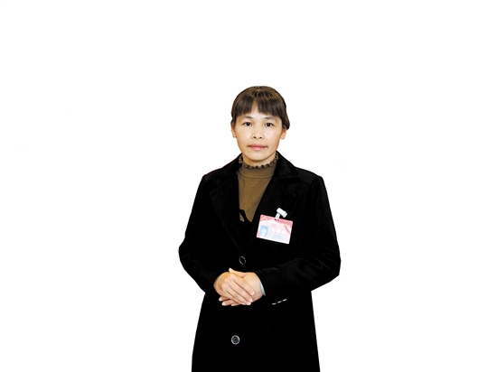 開平市人大代表，蒼城鎮(zhèn)大羅村黨總支書記、村委會主任林幼瓊