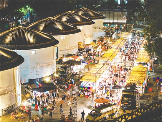 “七夕等圩”活動走過七個年頭，從最初簡單的市集，成長為融合美食、文創(chuàng)、音樂、民俗體驗的綜合性文化盛會。