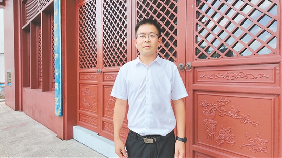 恩平市第一中學(xué)副校長(zhǎng)鄭凱 恩平市第一中學(xué)副校長(zhǎng)鄭凱