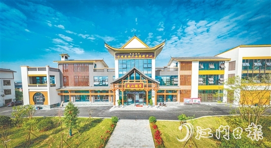 新會、寧明建好農(nóng)特產(chǎn)品展銷中心，拓寬群眾增收渠道。