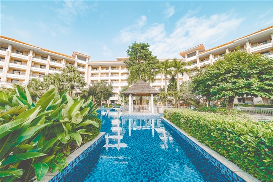 冬日，在一池溫泉中洗去疲憊。