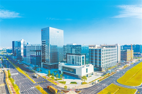 江門市安全應(yīng)急智能機器人產(chǎn)業(yè)園將成為推動江海區(qū)安全應(yīng)急產(chǎn)業(yè)高質(zhì)量發(fā)展的“智造新引擎”。彭偉宗