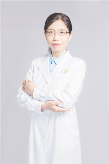 康復醫(yī)學中心主治醫(yī)師區(qū)瑾華