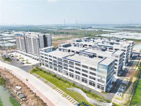 銀洲灣電子信息園是2026年省重點建設(shè)項目。