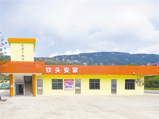 赤溪鎮(zhèn)以“欽頭安家”為安居服務(wù)陣地，發(fā)布房源信息，為租客精準(zhǔn)對接安家資源。