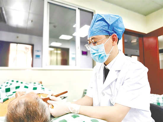是護士，更是懂中醫(yī)的“助眠師”。