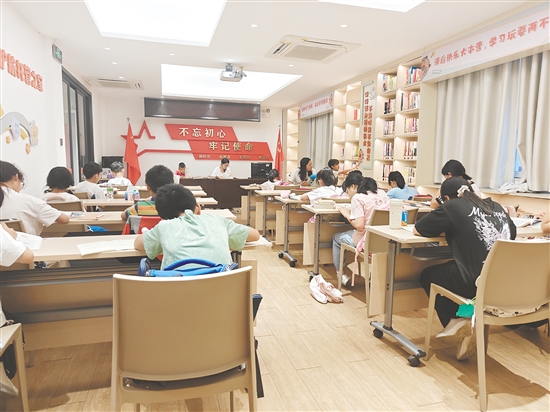 白沙社區(qū)“善鄰”公益晚托班深受學(xué)生喜愛。