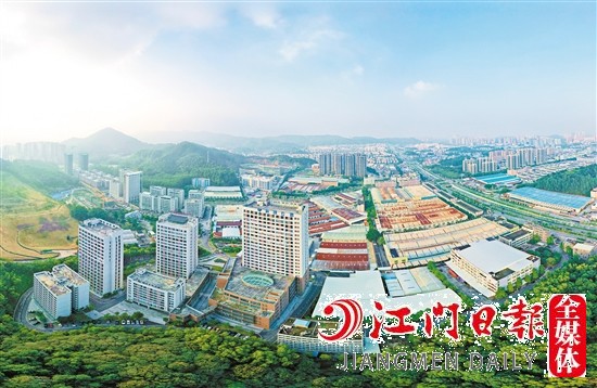 蓬江區(qū)群星村后門山工業(yè)區(qū)鳥瞰圖。