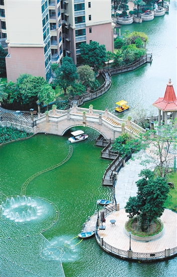 錦富匯景灣小區(qū)環(huán)境優(yōu)美。