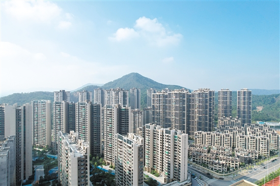 群華路板塊集聚了多個樓盤。