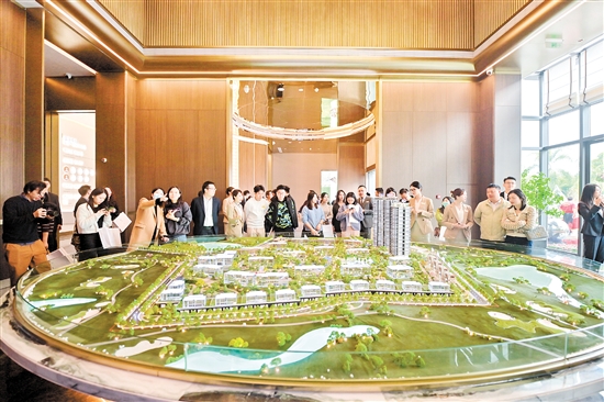 2023年，不少優(yōu)質(zhì)改善樓盤入市，受到目標(biāo)群體的青睞。