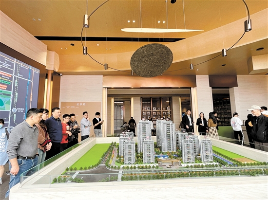 消費(fèi)者購(gòu)房時(shí)，應(yīng)當(dāng)選擇口碑好的房企。