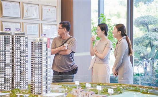 高品質(zhì)住宅吸引不少消費(fèi)者的目光。