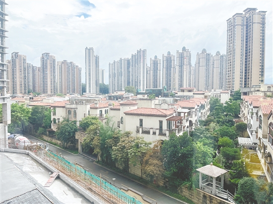 江門(mén)二手別墅市場(chǎng)受關(guān)注。