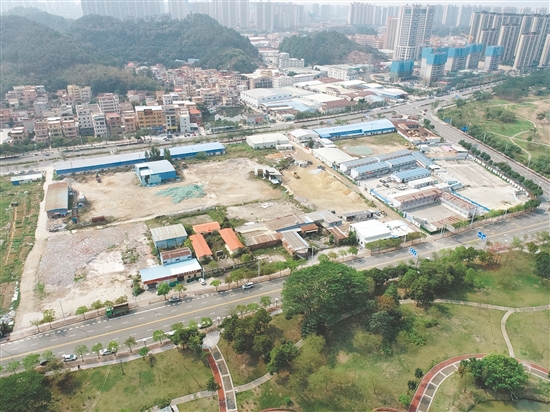 駿景灣以72202萬(wàn)元競(jìng)得位于濱江新區(qū)的江門(mén)市JCR2025-45（蓬江11）號(hào)地。