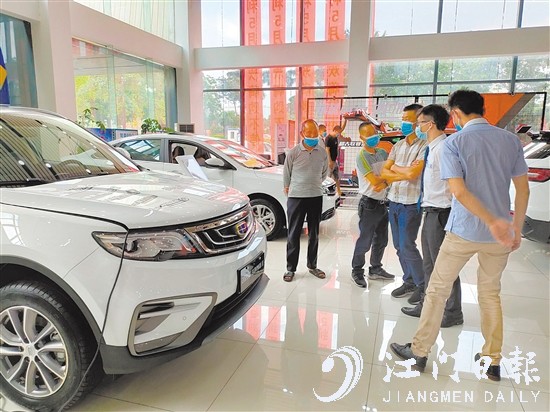 今年上半年，江門市區(qū)消費者買車熱情高。