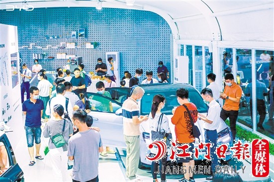 部分經(jīng)銷商在第三季度取得理想的銷售成績(jī)。