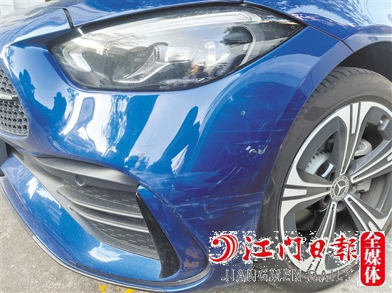 許多車主都有停車時被剮蹭的經(jīng)歷。