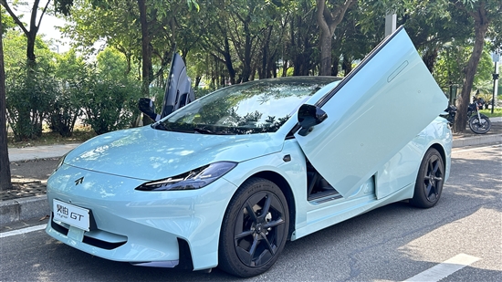 昊鉑GT的外觀很拉風。