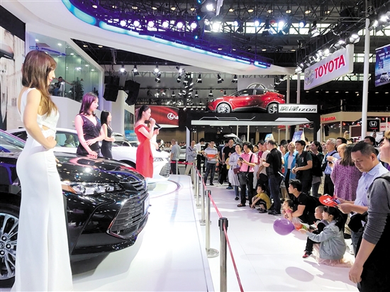 回顧往屆車展，新車亮相多是一大亮點(diǎn)。
