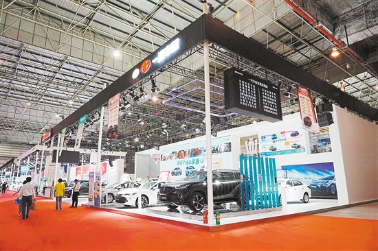 中秋國(guó)慶車展期間，一汽豐田雙層特技展具將亮相。